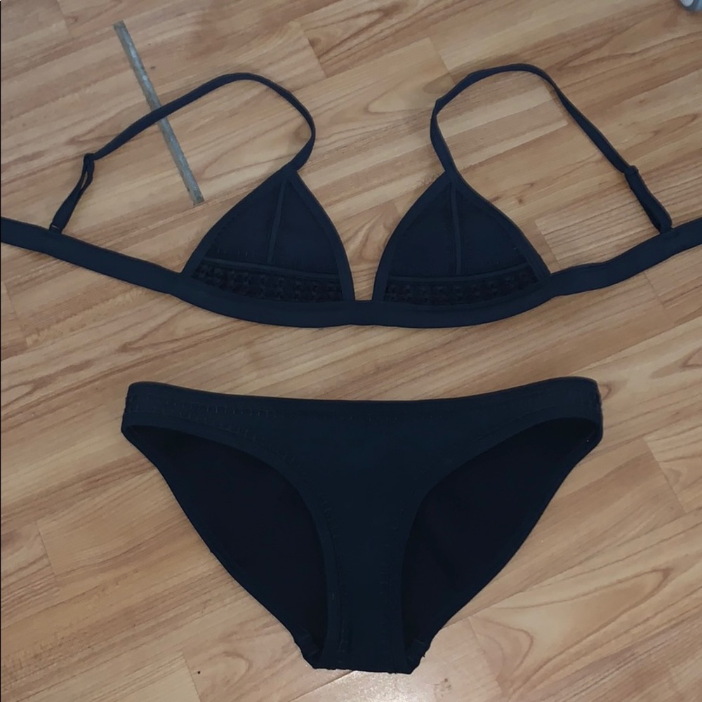 Navy blue tringl bikini